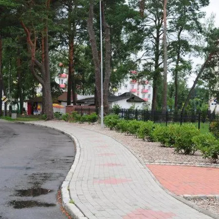Appartement U Magdy 4 Osoby Lub 2 Pary - Parking W Cenie Za Ogrodzeniem Samodzielne Zameldowanie, Kody W Wiadomosci Przed Przyjazdem Borne Sulinowo